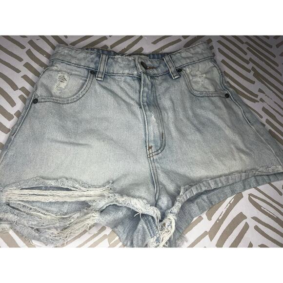 Rollas Jean Shorts - Picture 2 of 5